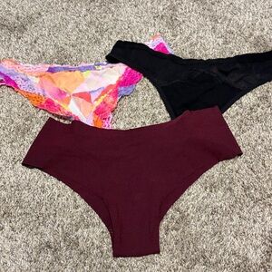 Victoria’s Secret PINK Panties Thong & Cheeky Small/Medium NEW without Tags